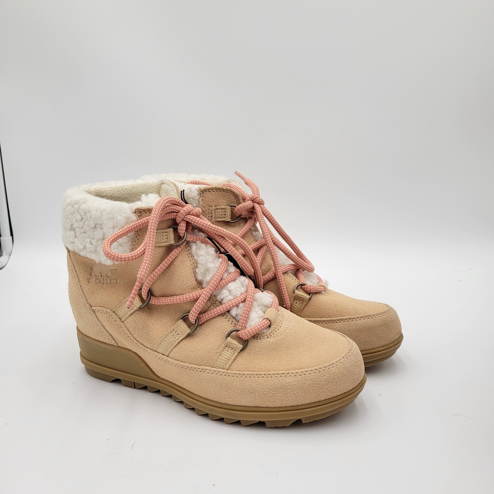 SOREL EVIE WATERPROOF LACE UP BOOTIES SIZE 7.5 NWT